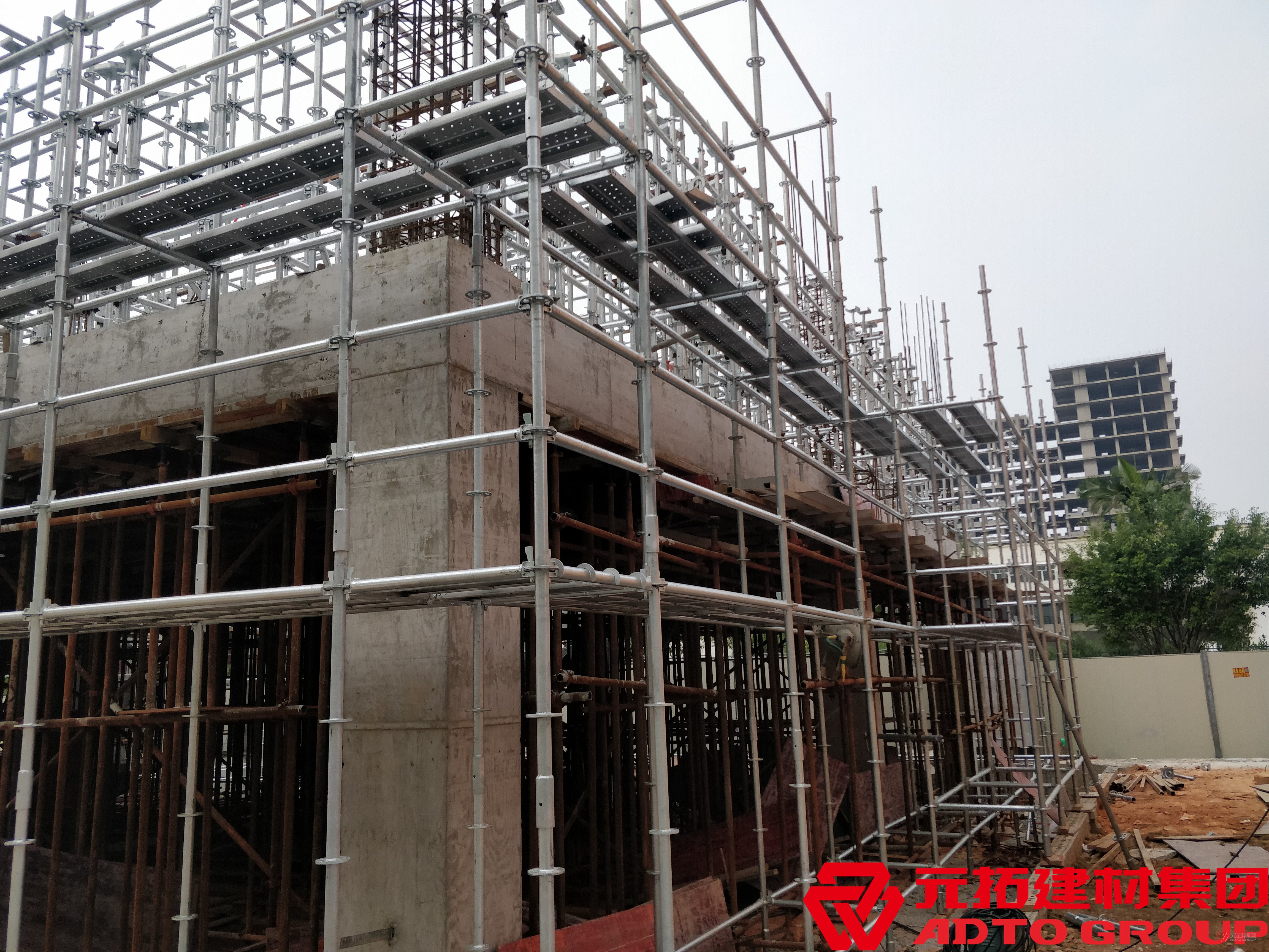鍍鋅鋼跳板的施工規(guī)范和要求是什么？